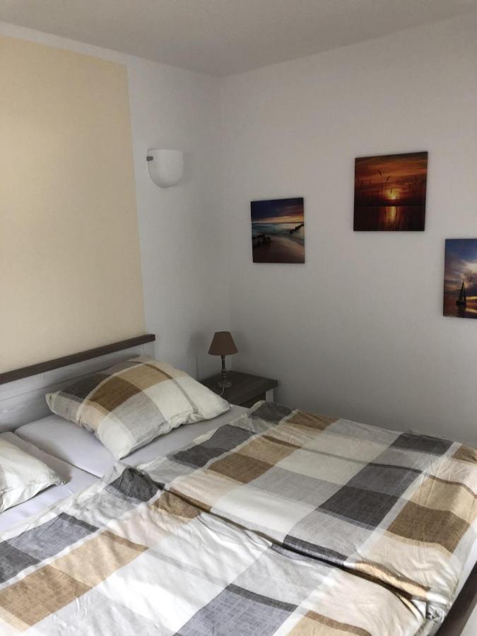 Ferienwohnung Voelker Haven Bagian luar foto